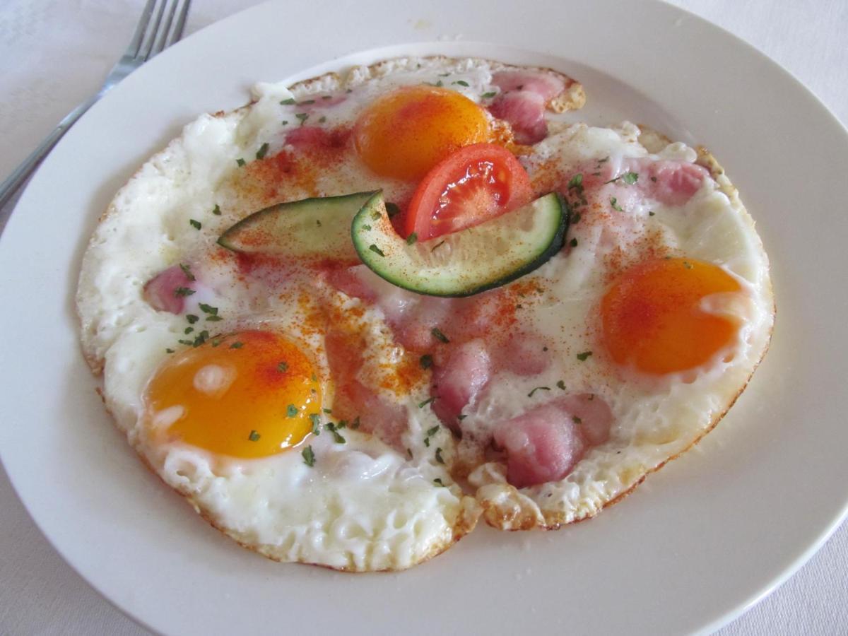 Korona Panzio Bed & Breakfast Levél Eksteriør bilde